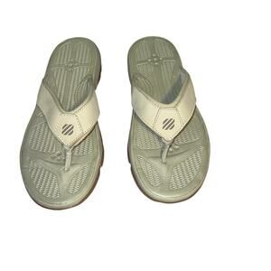 West Marine PERF FLIP FLOPS Women's 9 Leather Stain+Water+Slip Resist Non Mark